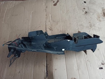 Заполнение арки заднего колеса Honda CBR 929 SC44