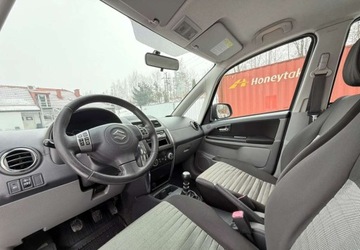 Suzuki SX4 I Hatchback Facelifting 2.0 DDiS 135KM 2011 Suzuki SX4 Suzuki SX4 2.0 DDiS Premium 4WD 2.0 Diesel 135KM, zdjęcie 15