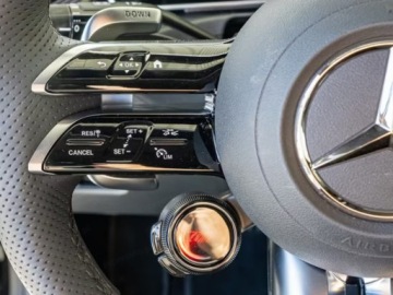 Mercedes CLE Coupe AMG 3.0 53  449KM 2026 MERCEDES-BENZ CLE AMG 53 4-Matic+ Cabrio 3.0 (449KM) 2026, zdjęcie 10