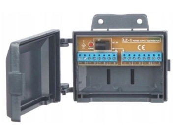 Monitoringu domu 6 kamer 5Mpx IR20 4w1 UNIARCH