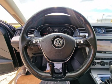 Volkswagen Passat B8 Variant 2.0 TDI BlueMotion SCR 150KM 2016 Volkswagen Passat 2.0 150Ps DSG Navi Alu Zarej.PL Gwarancja 2.0 Diesel, zdjęcie 12