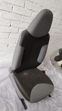CITROEN C1 3D PRAVÝ SEDADLO ŘIDIČE