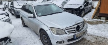 Mercedes Klasa C W204 2009 Mercedes-Benz Klasa C 2009r, 1.8 Benzyna. AUTOMAT. Lekko uszkodzony przod., zdjęcie 1