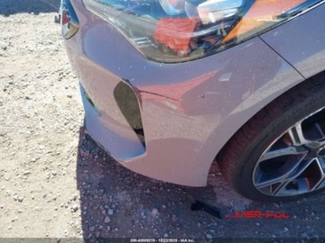 Kia Stinger Liftback 3.3 T-GDi 366KM 2018 Kia Stinger 2018 r., 3,3 L GT 2 AWD 3.3 Benzyna 365KM, zdjęcie 17