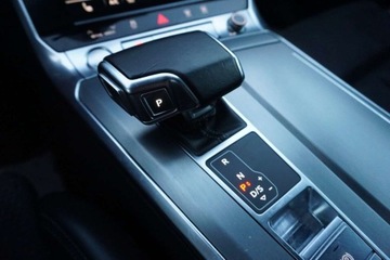 Audi A7 C8 Sportback 2.0 45 TFSI 245KM 2019 Audi A7 Sportback Quattro S Line Tempomat Klima 4stref. LED Matrix FV, zdjęcie 8