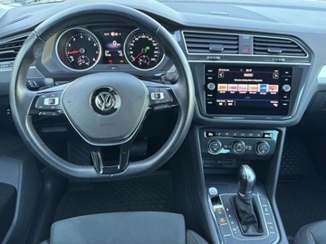 Volkswagen Tiguan II SUV 1.5 TSI EVO 150KM 2019 Volkswagen Tiguan Comfortline DSG ACC Reflektory LED Czujniki parkowania P, zdjęcie 14