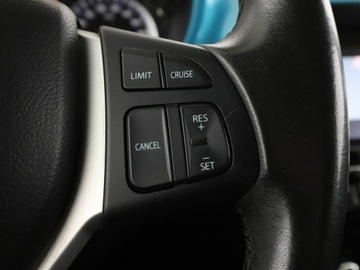 Suzuki Vitara III SUV 1.6 VVT 120KM 2015 Suzuki Vitara navi kamera tempomat klima-auto, zdjęcie 27