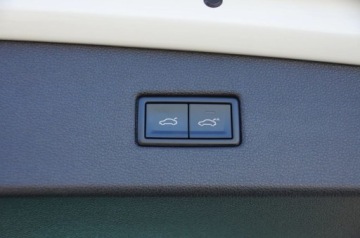 Volkswagen Tiguan II SUV 2.0 TDI 150KM 2018 Volkswagen Tiguan 2.0 TDI CR 150 KM, 4x4, DSG, Navi, Kamera, FV23, Salon P, zdjęcie 32