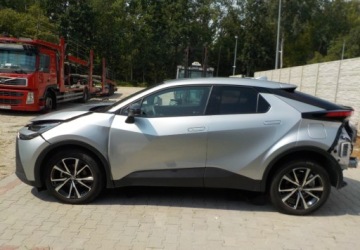 Toyota C-HR II SUV 1.8 Hybrid 140KM 2024 Toyota C-HR Okazja 1.8 Hybryda 140KM, zdjęcie 6