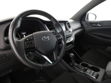 Hyundai Tucson III SUV Facelifting 1.6 T-GDi 177KM 2018 Hyundai Tucson automat 177KM navi grzane fotele, zdjęcie 13
