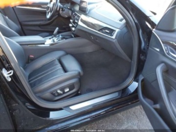 BMW Seria 5 G30-G31 2020 BMW Seria 5 530i 2020 2.0 Benzyna 248KM, zdjęcie 9