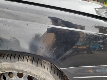 VOLVO V70 И ПЕРЕДНЕЕ ПРАВОЕ КРЫЛО