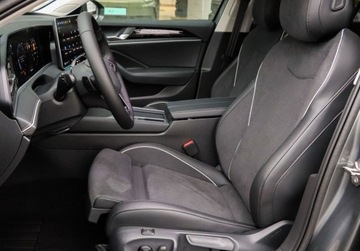 Volkswagen Passat B8 Variant Facelifting 1.5 TSI EVO 150KM 2025 Volkswagen Passat Business Plus, podgrzewana kierownica, od reki 1.5, zdjęcie 9