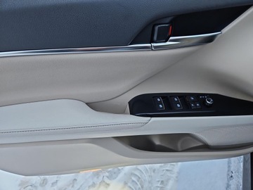 Toyota Camry IX Sedan 2.5 Hybrid Dynamic Force 218KM 2020 Toyota Camry 2.5 Hybrid Executive CVT Toyota Camry, zdjęcie 17