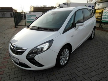 Opel Zafira C Tourer 2.0 CDTI ECOTEC 165KM 2014 Opel Zafira Tempomat Xenon Klimatronik Led 2.0 Diesel 165KM, zdjęcie 7
