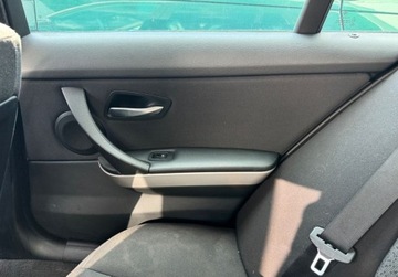 Volkswagen Golf IV Hatchback 1.4 16V 75KM 2002 Volkswagen Golf Special, klimatyzacja, oryginalny lakier, zadbany 1.4 75KM, zdjęcie 33