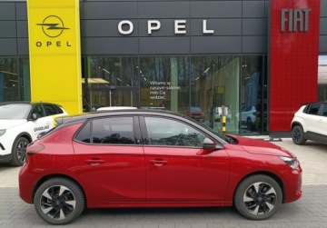 Opel Corsa F CORSA-e e 136KM 2023 Opel Corsa Opel Corsa-e 136 KM 50 kWh GS Line Elektryczny 136KM, zdjęcie 4