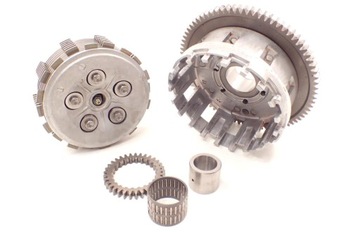 Suzuki GSR 600 06-10 Sprzęglo kosz tarczki