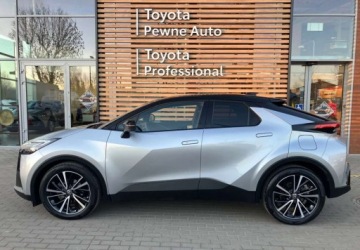 Toyota C-HR II SUV 1.8 Hybrid 140KM 2025 Toyota C-HR Toyota C-HR 1.8 Hybrid Executive 1.8 Hybryda 140KM, zdjęcie 2