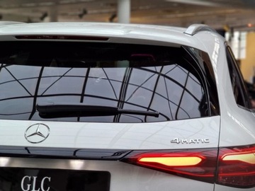 Mercedes GLC C254/X254 Coupe 2.0 200 204KM 2025 MERCEDES-BENZ GLC 200 4-Matic Avantgarde 2.0 (204KM) 2025, zdjęcie 4