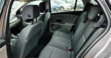 Renault Megane III Grandtour 1.6 16v 100KM 2010 Renault Megane 1.6 16V benzyna NISKI PRZEBIEG klimatyzacja super OKAZJA, zdjęcie 33