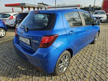 Toyota Yaris III Hatchback 5d Facelifting 1.33 Dual VVT-i 99KM 2014 Toyota Yaris 1.3 Benzyna 100KM kamera, zdjęcie 3