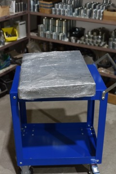 Wózek transportowy niebieski