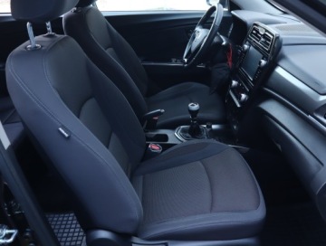  SsangYong Tivoli 1.5 T-GDI, Salon Polska, zdjęcie 8