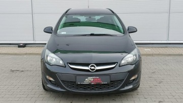 Opel Astra J Sports Tourer Facelifting 1.6 CDTI ecoFLEX 110KM 2015 Opel Astra 1.6D, 110KM, Bezwypadek, zdjęcie 4