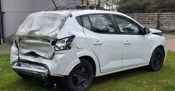 Dacia Sandero III Hatchback 5d 1.0 TCe 90KM 2022 Dacia Sandero Dacia Sandero TCe 90 Comfort Benzyna 91KM, zdjęcie 2