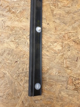 ПРОКЛАДКА ЦЕНТРАЛЬНОЙ СТОЙКИ TRAFIC VIVARO III ЛЕВАЯ