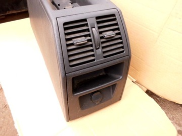 OPEL ZAFIRA B ЦЕНТРАЛЬНЫЙ ТУННЕЛЬ ДЕРЖАТЕЛЬ ДЛЯ НАПИТКОВ