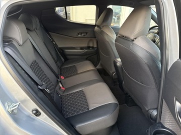 Toyota C-HR I Crossover Facelifting 1.8 Hybrid 122KM 2023 Toyota C-HR 1.8 Hybrid Executive 1.8 Hybrid Execut, zdjęcie 7