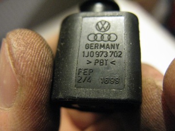 1J0973702 РАЗЪЕМ AUDI VW SKODA