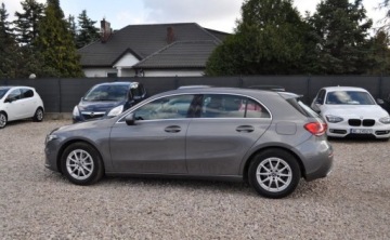 Mercedes Klasa A W177/V177 Hatchback 1.3 200 163KM 2018 Mercedes-Benz Klasa A A200 Automat Benzyna Kamera Nawigacja 1.3 Benzyna, zdjęcie 9
