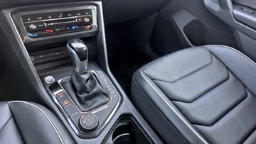 Volkswagen Tiguan II SUV Facelifting 2.0 TSI 190KM 2022 Volkswagen Tiguan 2.0TSI 190KM ACC 4x4 SalonPL Ele, zdjęcie 26
