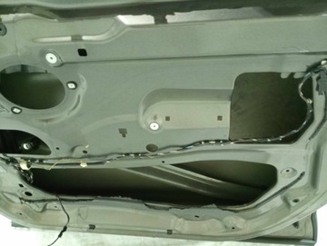 BMW F26 X3 DVEŘE PRAVÉ PŘEDNÍ B06/8