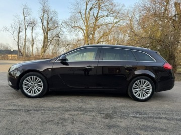 Opel Insignia I Sports Tourer 2.0 CDTI BiTurbo ECOTEC 195KM 2013 Opel Insignia Cosmo Sport Tour 2.0 CDTI 195KM Navi, zdjęcie 2