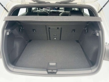 Volkswagen Golf VIII Variant 1.5 eTSI 150KM 2024 Volkswagen Golf 1.5 Benzyna 150KM, zdjęcie 14