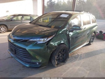 Toyota Sienna III 2025 Toyota Sienna Woodland Edition 2025 2.5l 2.5 Hybryda 245KM, zdjęcie 1