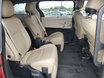 Toyota Sienna III 2021 Toyota Sienna Limited 2021 2.5l 2.5 Hybryda 245KM, zdjęcie 10