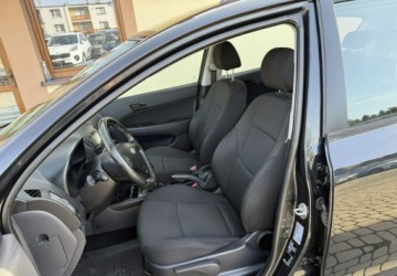 Hyundai i30 I CW Facelifting 1.4 DOHC 109KM 2011 Hyundai i30 1,4 109KM Klimatyzacja 1.4 Benzyna 109KM, zdjęcie 14