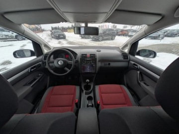 Volkswagen Touran I 1.6 102KM 2004 Volkswagen Touran Navi Alu Tempomat Serwis Gwarancja 1.6 BenzynaLPG 102KM, zdjęcie 18