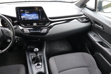 Toyota C-HR I Crossover 1.2L Turbo 116KM 2018 Toyota C-HR 1.2 Turbo, Salon Polska, Serwis ASO, zdjęcie 7
