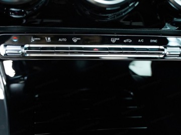 Mercedes Klasa A W177/V177 Hatchback Facelifting 2.0 220 190KM 2024 A Klasa 220 4-Matic AMG Line 2.0 (190KM) 2024, zdjęcie 7