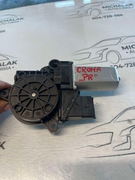 MOTOREK OKNO PRAVÝ PŘEDNÍ FIAT CROMA LIF 1060174