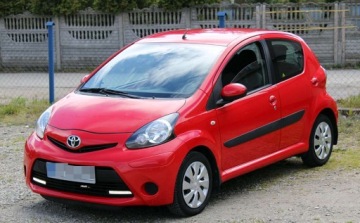 Toyota Aygo I Hatchback 5d Facelifting 1.0 VVT-i 68KM 2013 Toyota Aygo LED 5 Drzwi Zadbany KLIMA Benzyna 68KM, zdjęcie 4