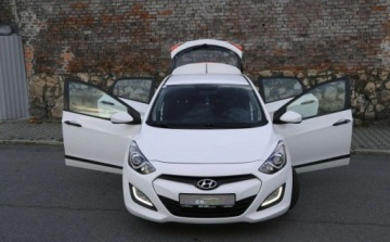 Hyundai i30 II Hatchback 5d 1.4 MPI 100KM 2012 Hyundai i30 Hyundai i30 II -20-lecie -Lampy LED-Czujniki Parkowania-Serwis, zdjęcie 9