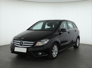 Mercedes Klasa B W246 Sports Tourer 180 BlueEFFICIENCY 122KM 2014 Mercedes B B 180, Navi, Klima, Parktronic, zdjęcie 1