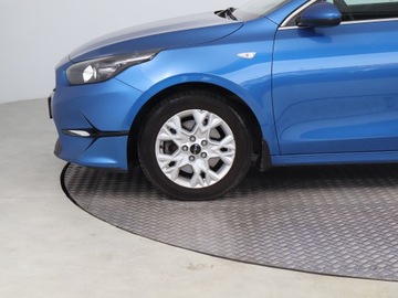 Kia Ceed III Hatchback 1.5 T-GDI 160KM 2021 Kia Ceed 1.5 T-GDI, Salon Polska, 1. Właściciel, zdjęcie 14